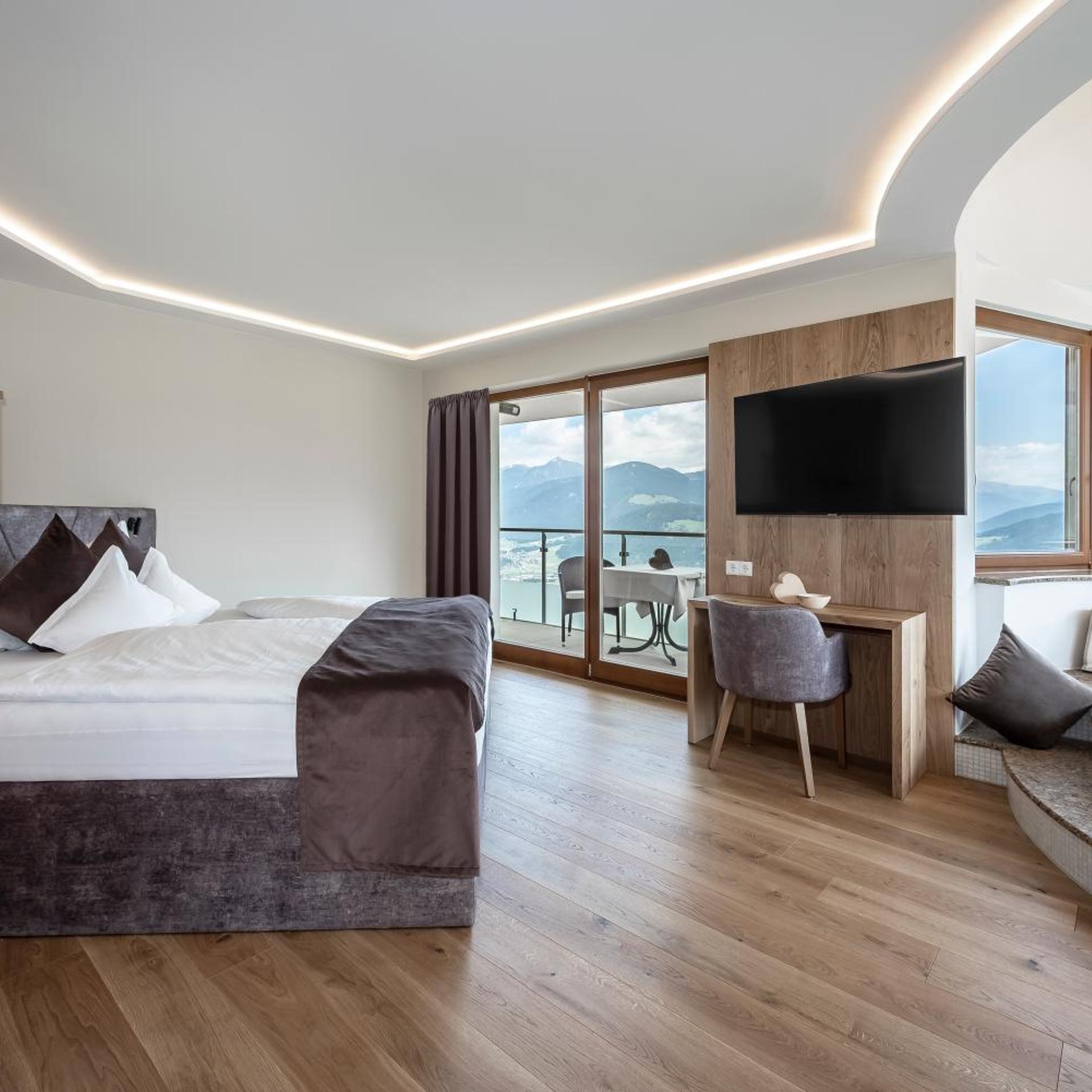 suite, sauna