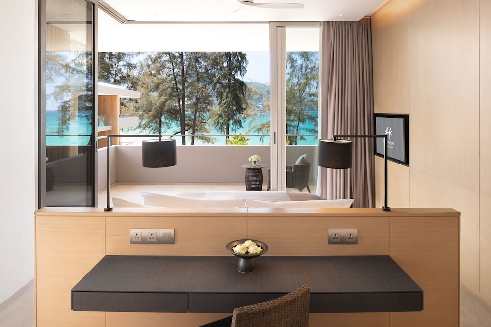 Twinpalms MontAzure Phuket Resort 67/81