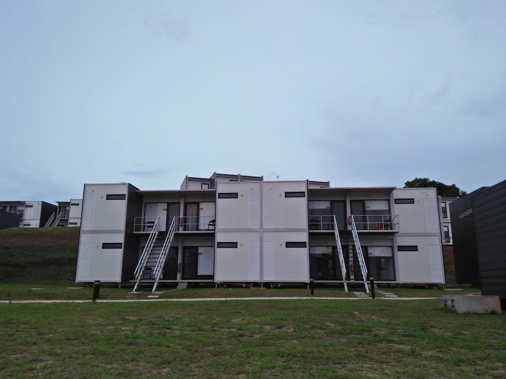 Lakeview Terrace Resort Pengerang 3/36