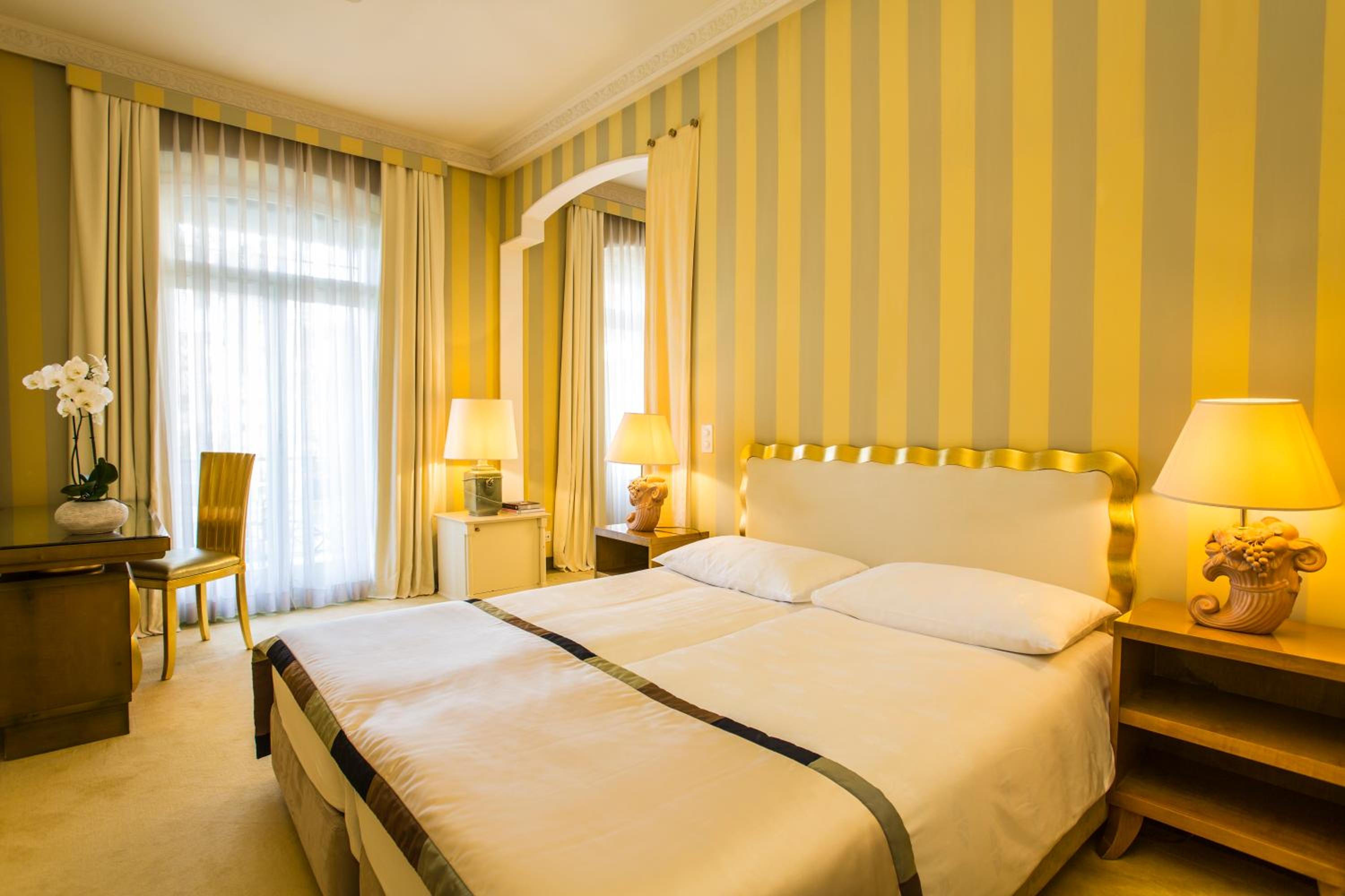 جناح جونيور بسرير فردي، GRAND HOTEL VILLA CASTAGNOLA 2/3