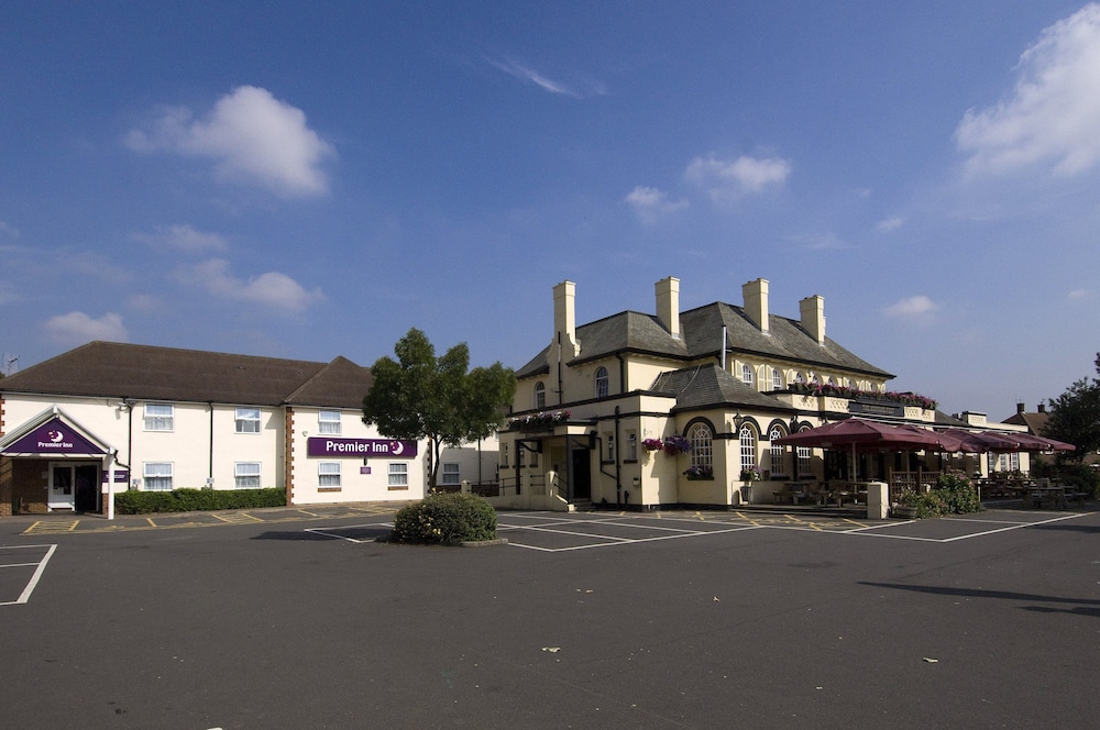 Premier Inn London Twickenham Stadium in LONDON