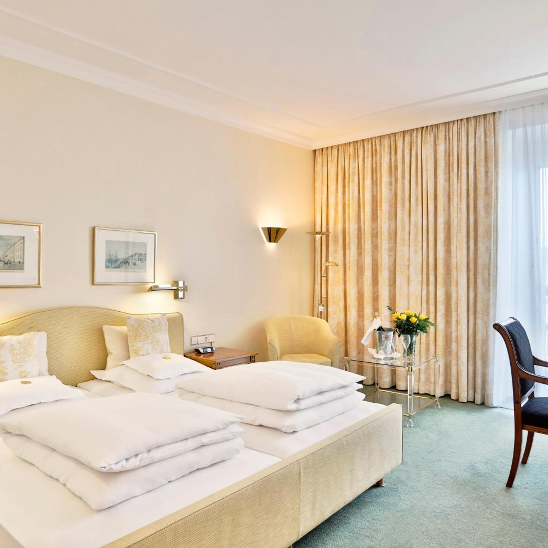 Room, Double Bed, Lake View