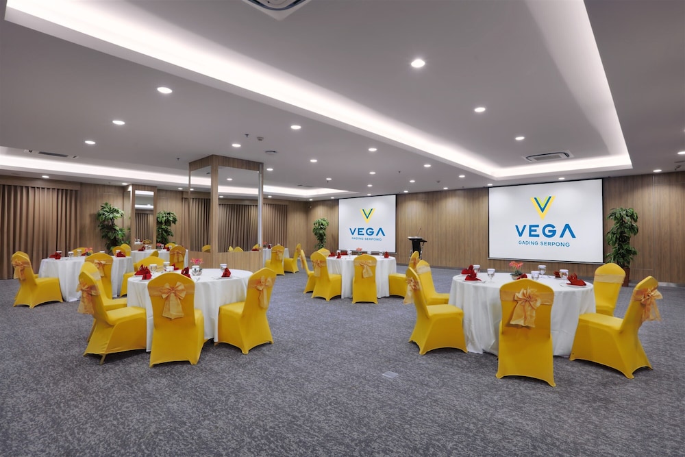 Vega Hotel Gading Serpong 60/65