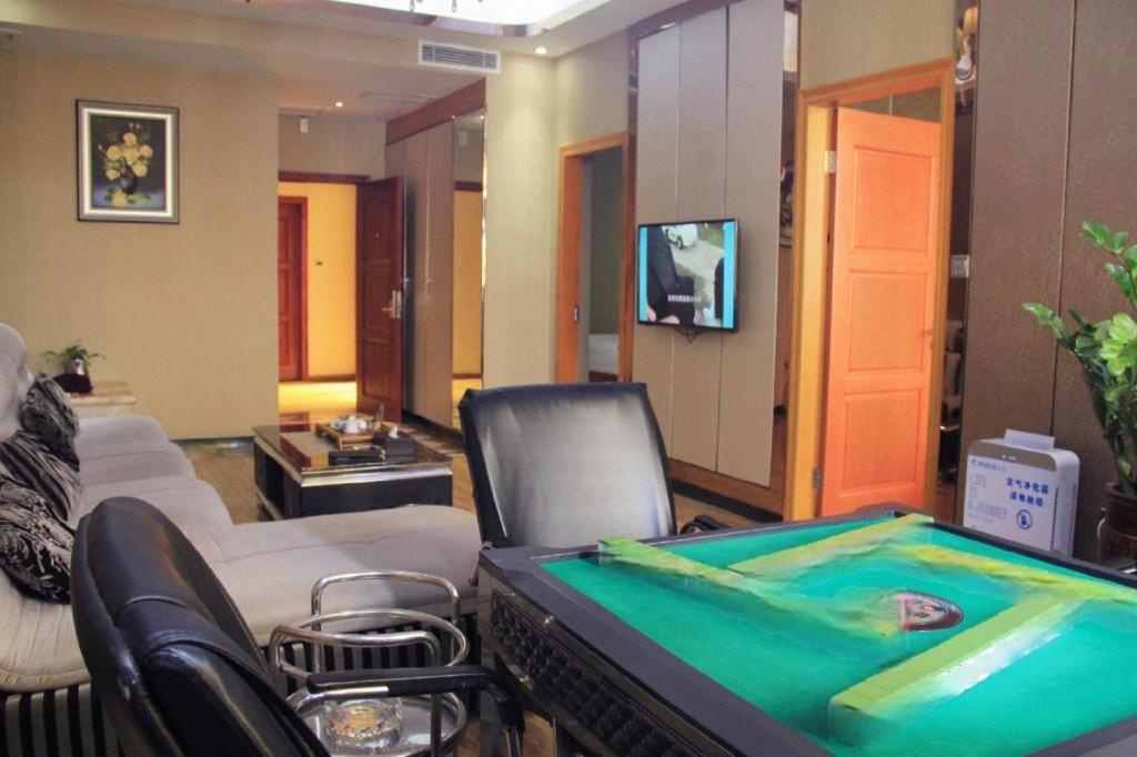 Kailong International Hotel 52/58
