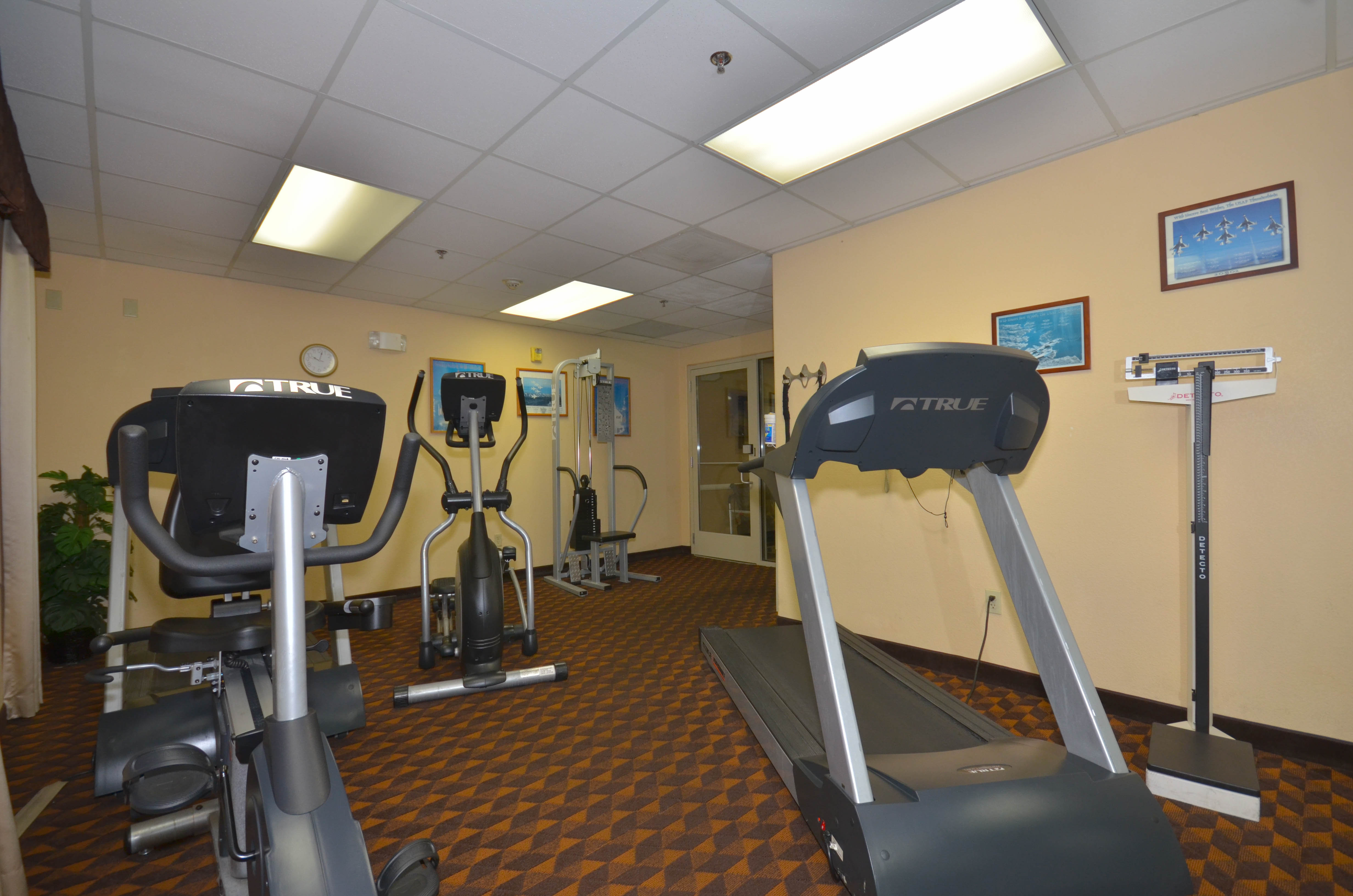 Holiday Inn Express Las Vegas-Nellis, an IHG Hotel 23/47