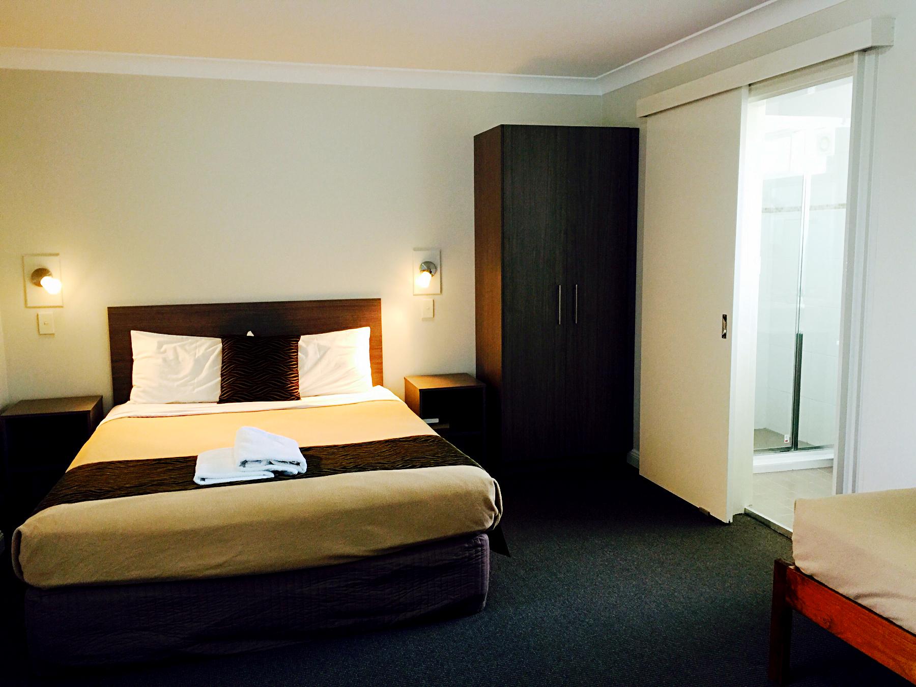 جناح عائلي بغرفة نوم واحدة، Lilac City Motor Inn 2/2
