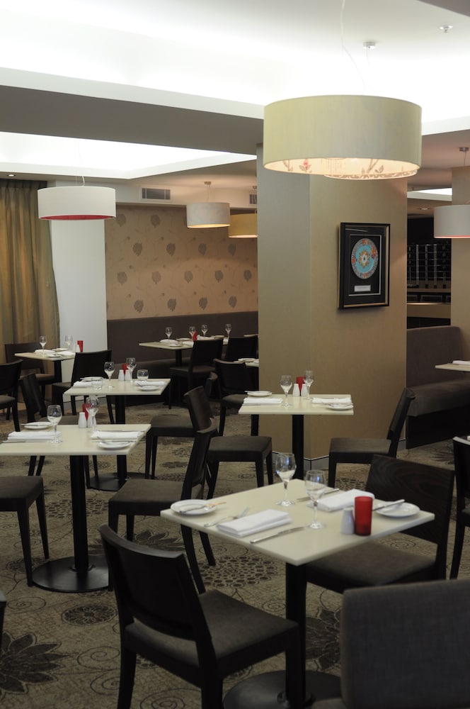 Terrace Hotel Adelaide 35/50