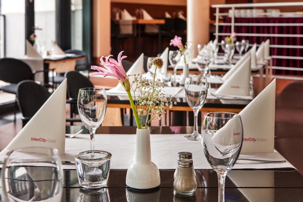 Intercityhotel Magdeburg 38/58