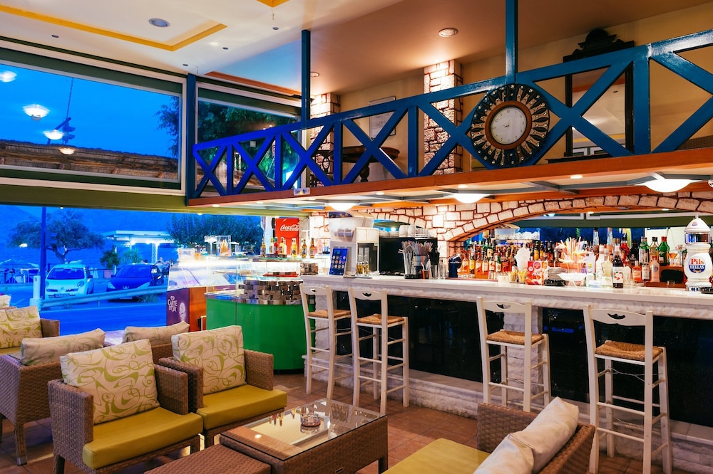 Ammoudara Beach Hotel Apartments 44/67