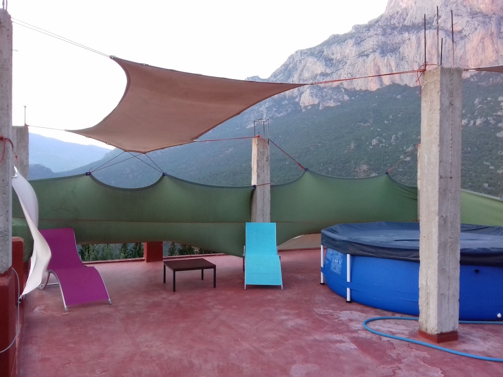 Caiat Refuge 46/50