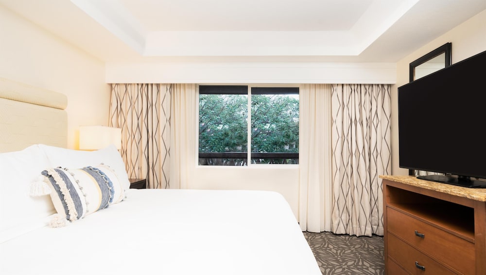 1 Bedroom, Suite, Garden View
