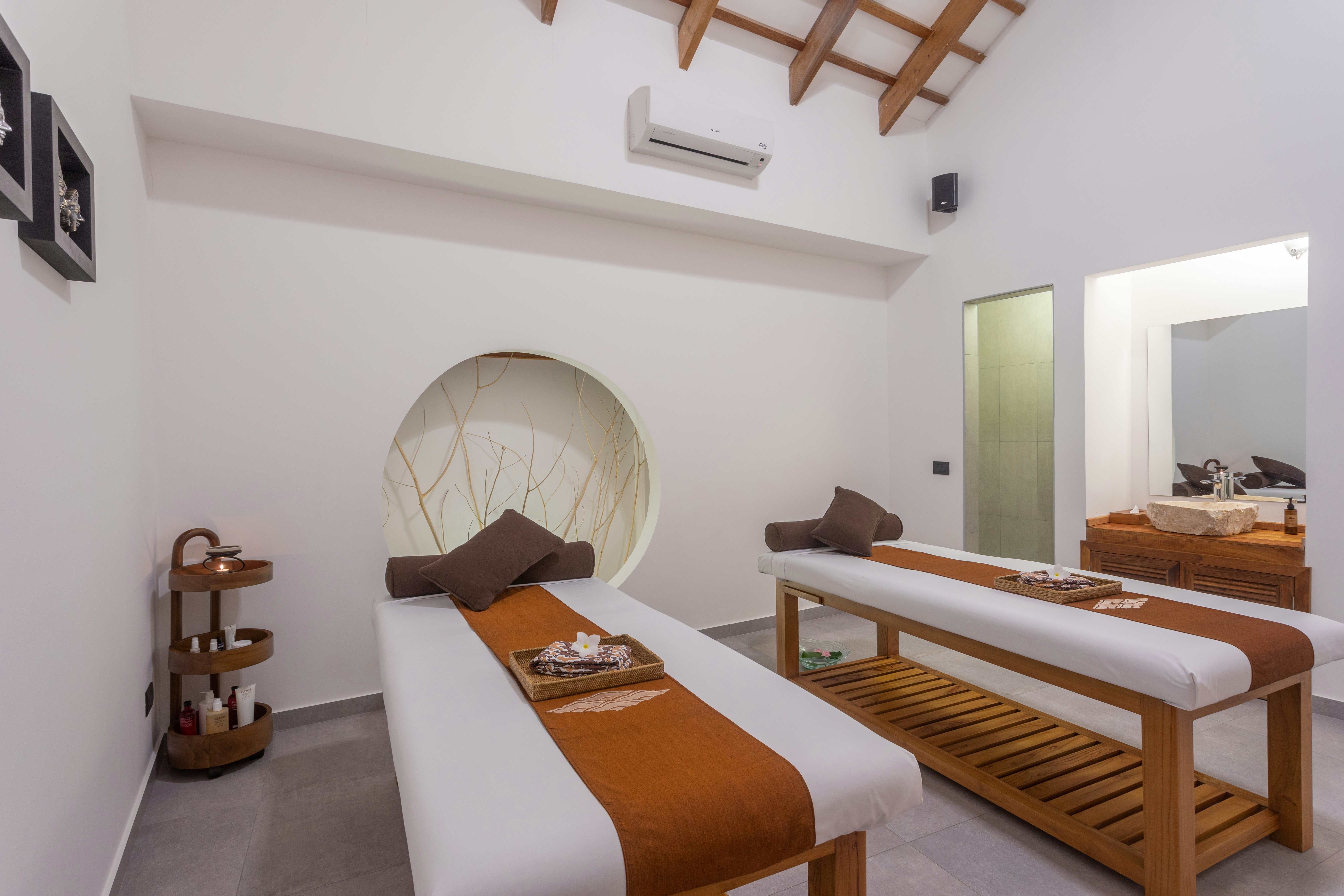 Cinnamon Velifushi Maldives 13/43
