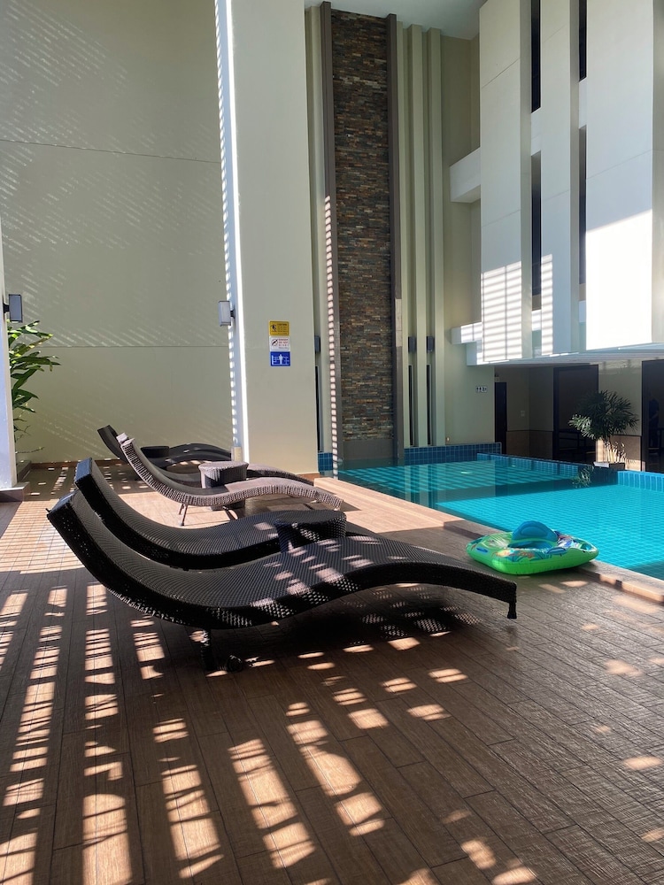The Grand Wipanan Residence 12/26