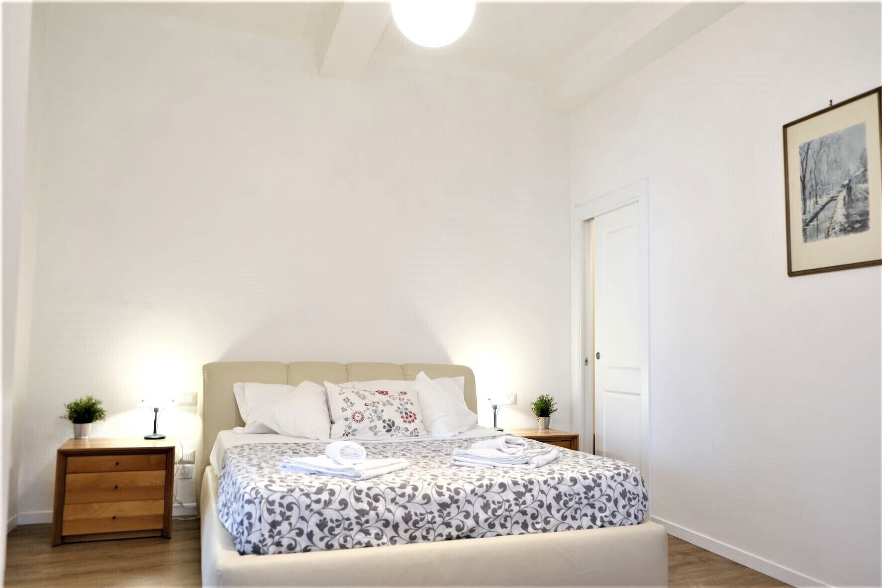 1 Bedroom, Apartment, Murphy Bed, Queen Bed, Sofa