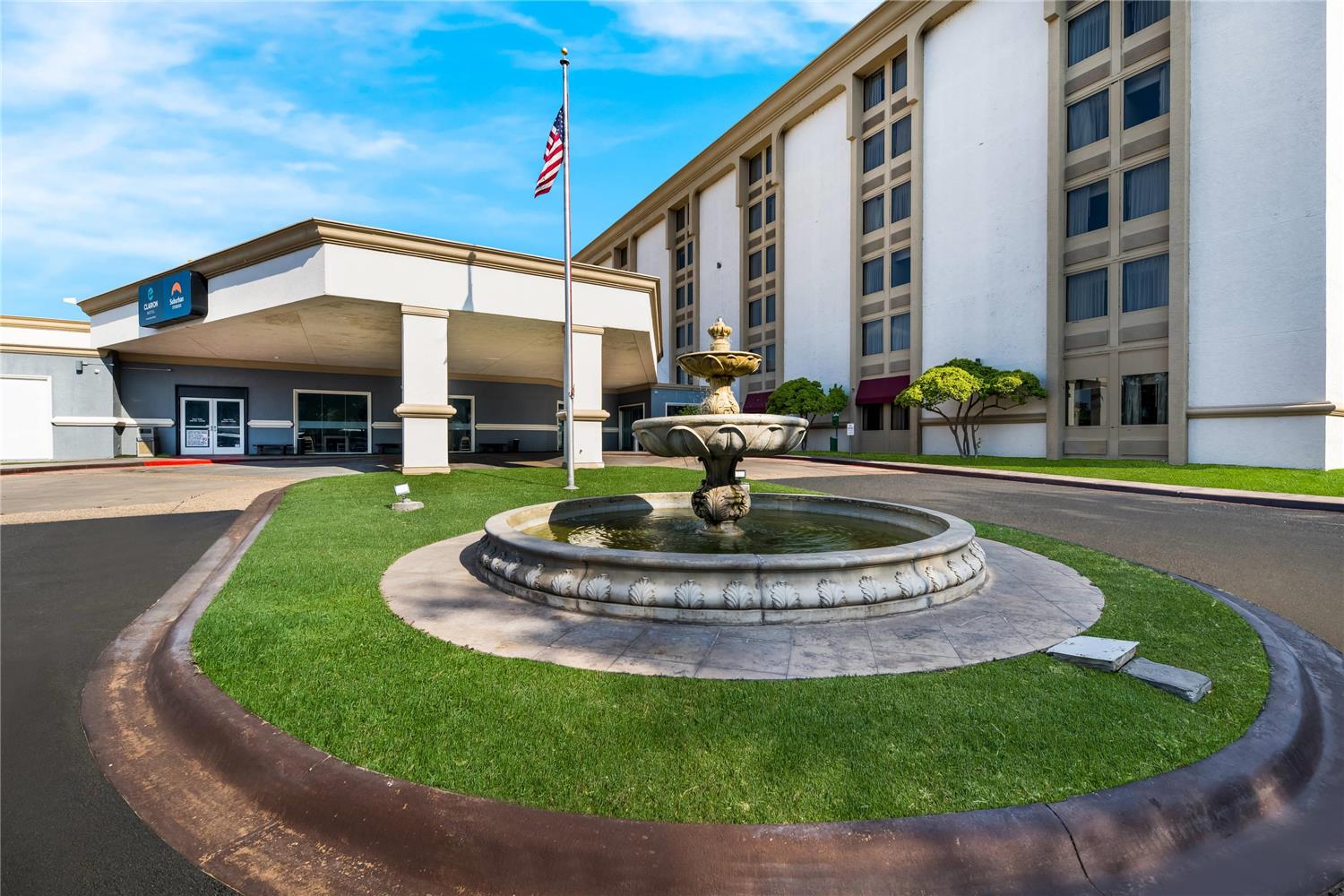 Suburban Studios San Angelo near Convention Center 42/42