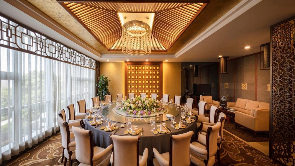 Grand Metropark Hotel Chongqing 24/33