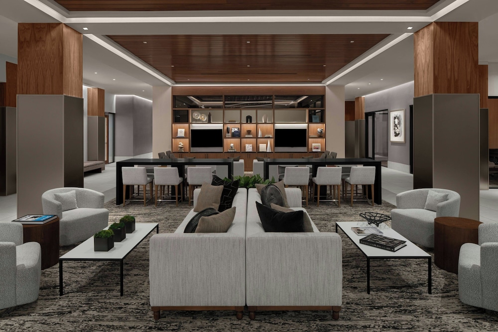 AC Hotel by Marriott Lansing University Area 27/49