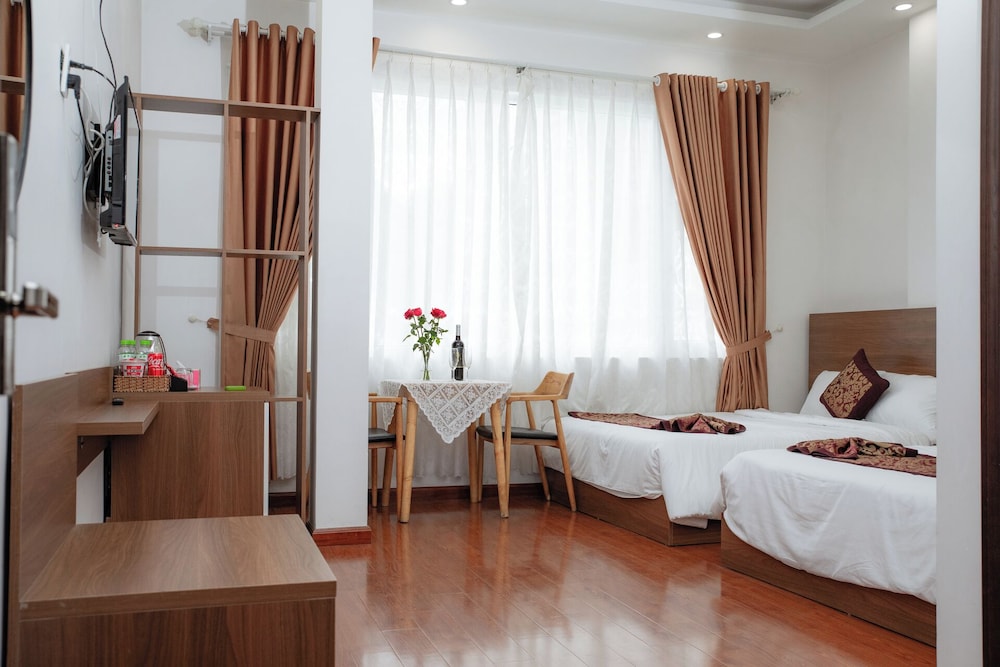 Skyhouse Hotel 15/55