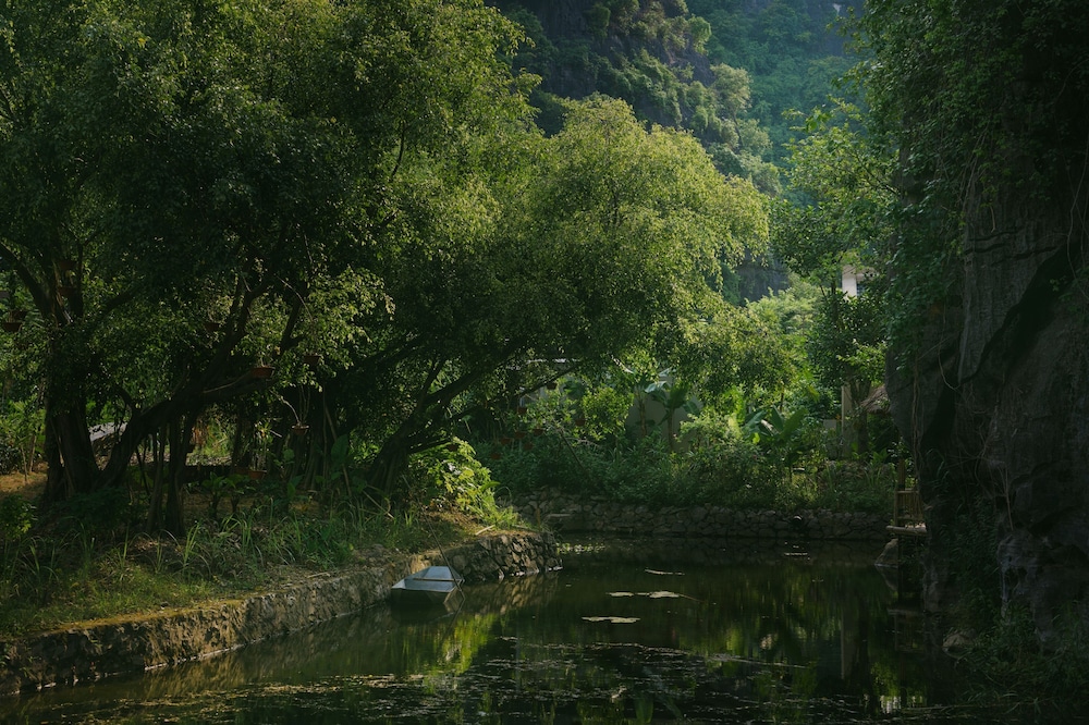 Jiva Hoa Lu Retreat 48/50