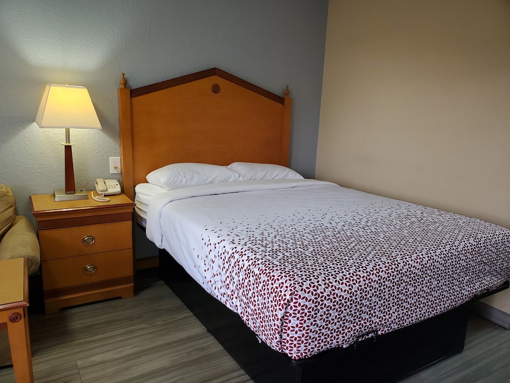 Travel Inn Hazen 9/63