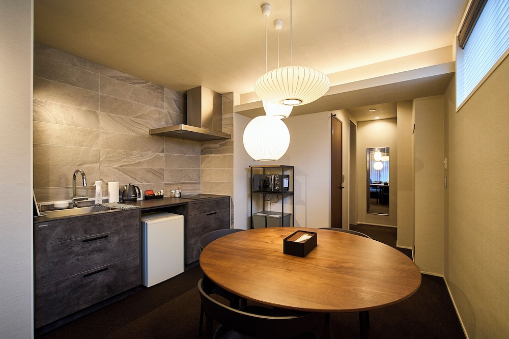 HOTEL MASTAY jingumichi 55/68
