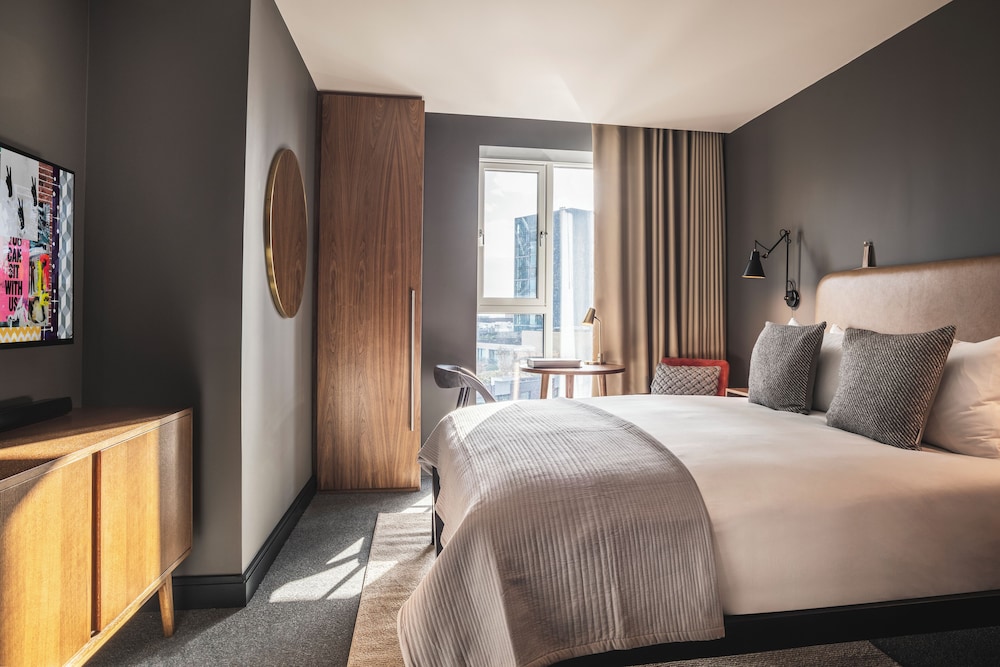 Urban, Studio, King Bed