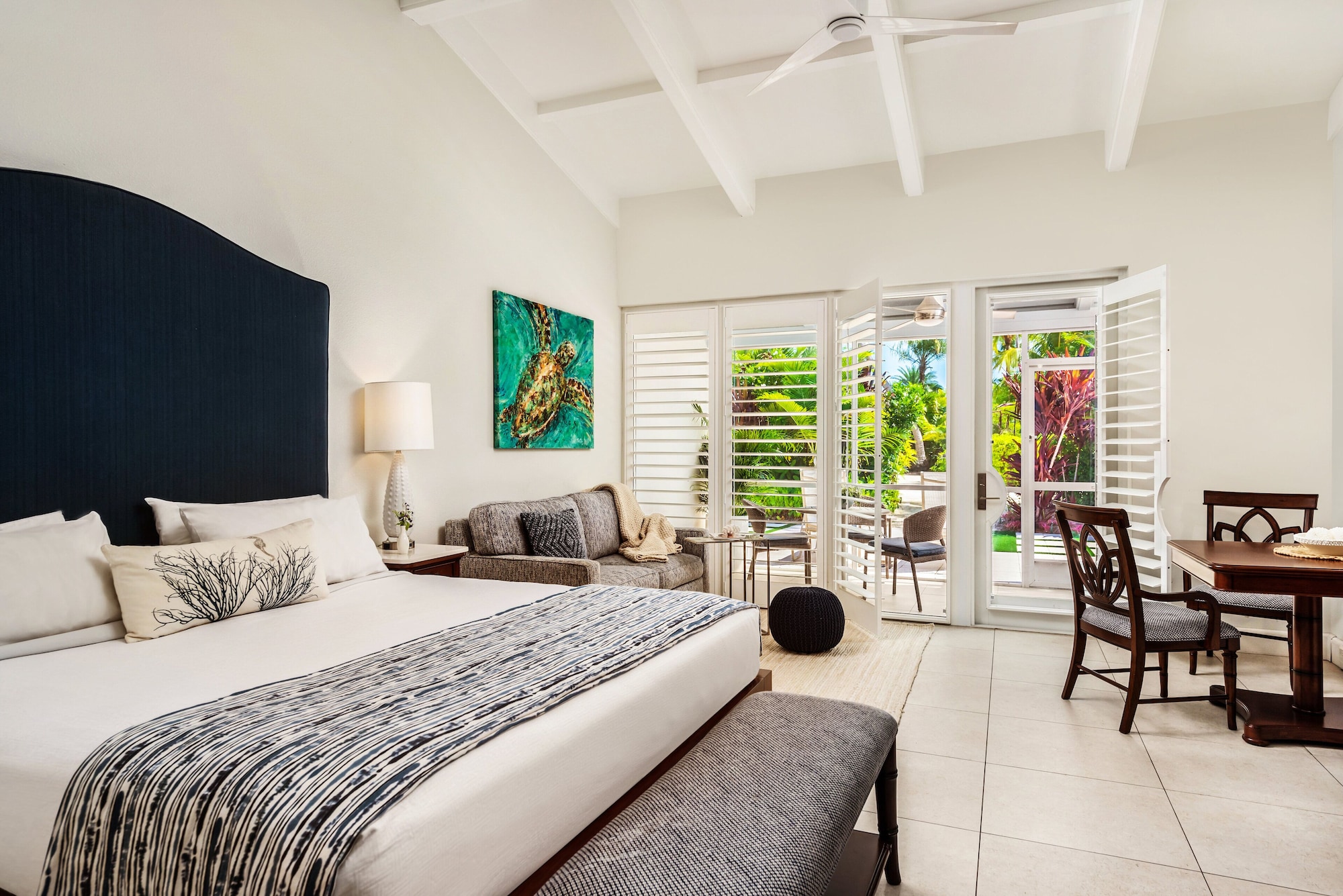 Room, King Bed, Tropical View