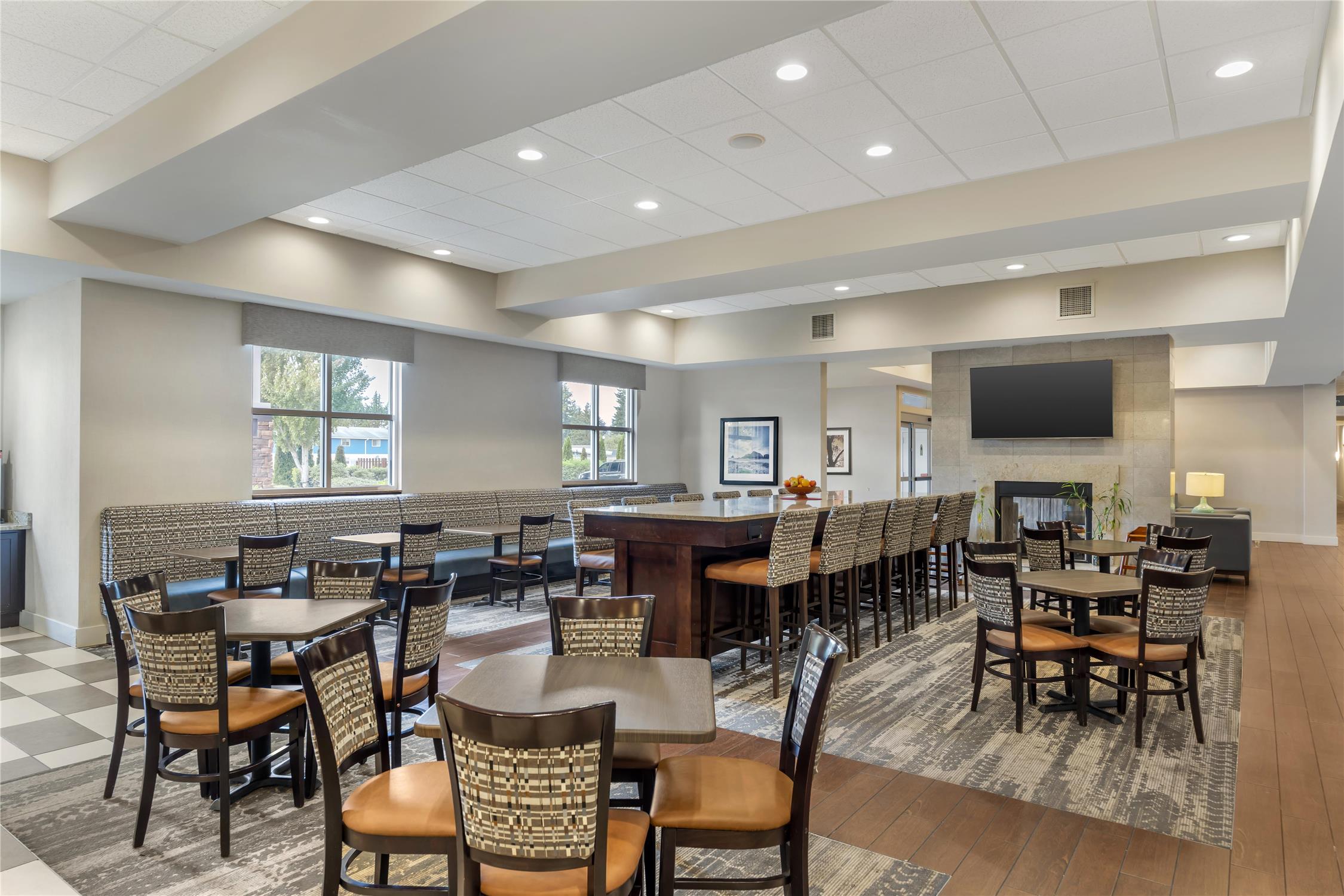 Best Western Plus Arlington/Marysville 26/44