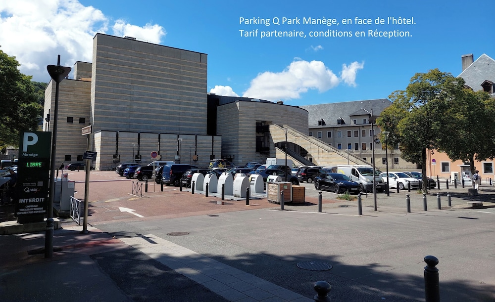 Kyriad Chambery Centre Curial 52/54