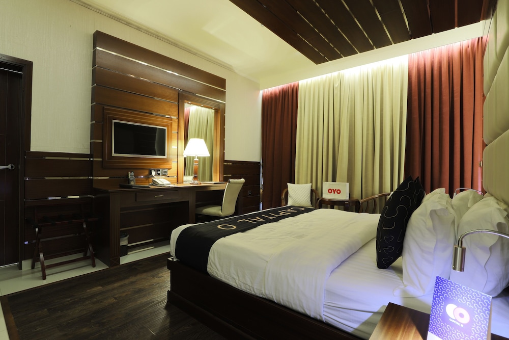 Queen Palace Hotel 13/43