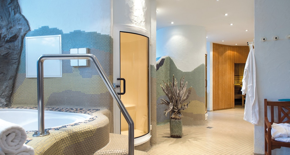 Victor's Residenz-Hotel Frankenthal 20/32