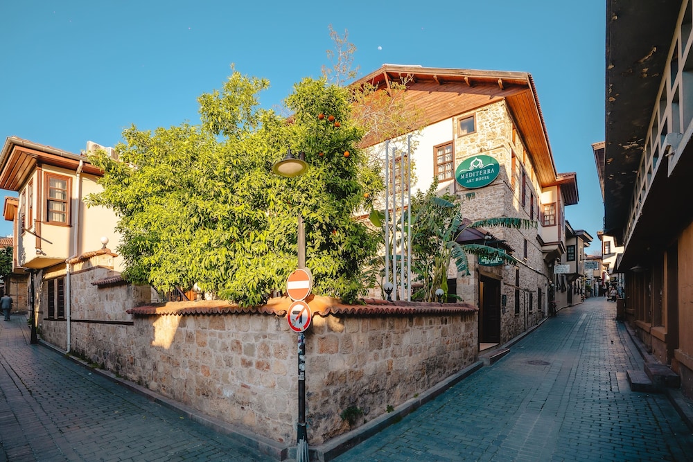 Mediterra Art Hotel 47/50
