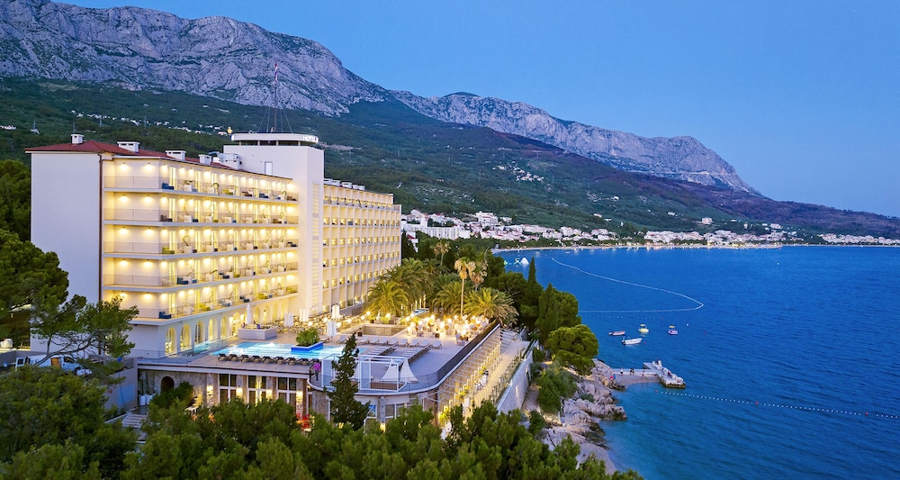 Bluesun Hotel Jadran 7/74
