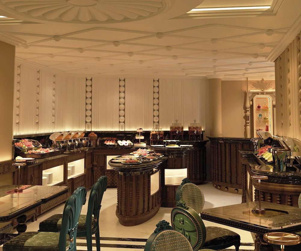 Hanoi Emerald Waters Hotel Spa 52/73