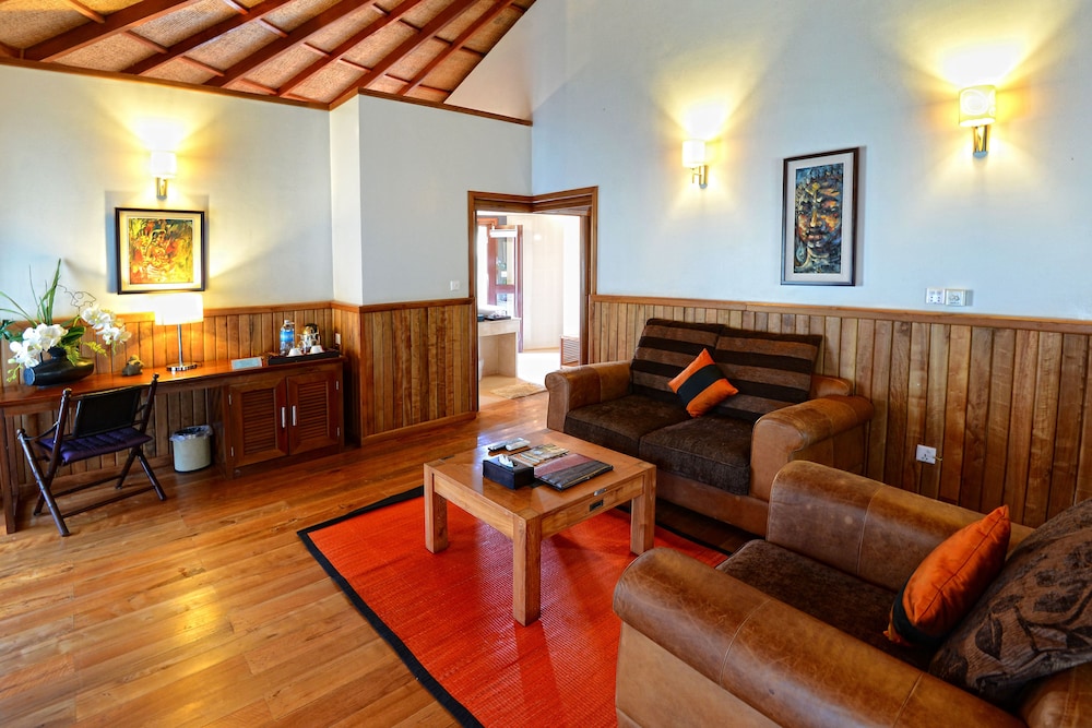Nataya Roundhouse Coral Bay Resort and Spa 22/51