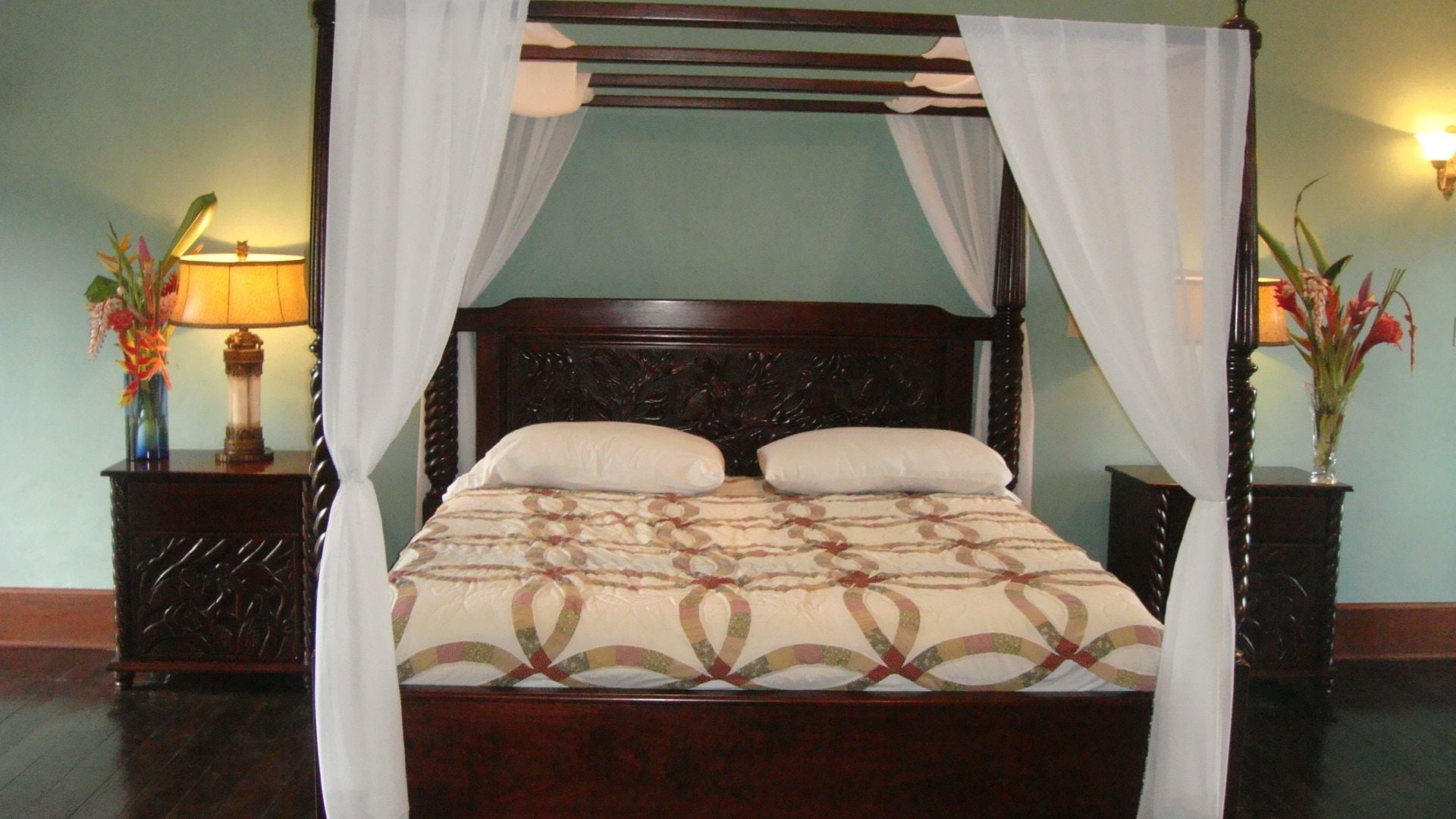 rooms