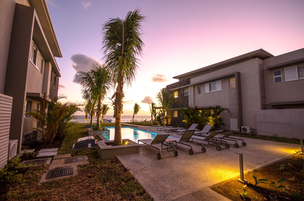 L'escale Beachfront Luxury Suite By Dream Escapes 47/54