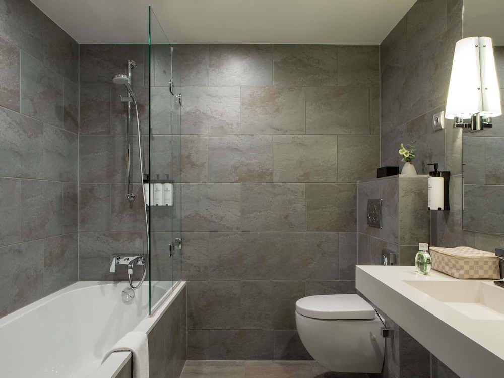 Sofitel Strasbourg Grande Ile Hotel 75/75
