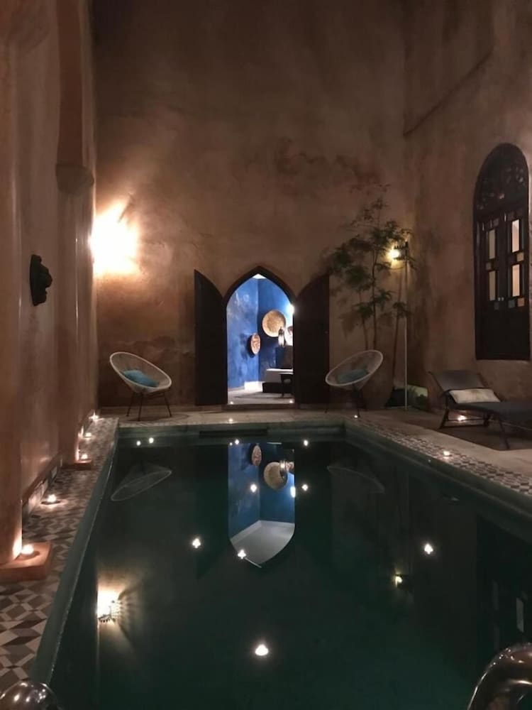 Riad Ben Youssef 24/50