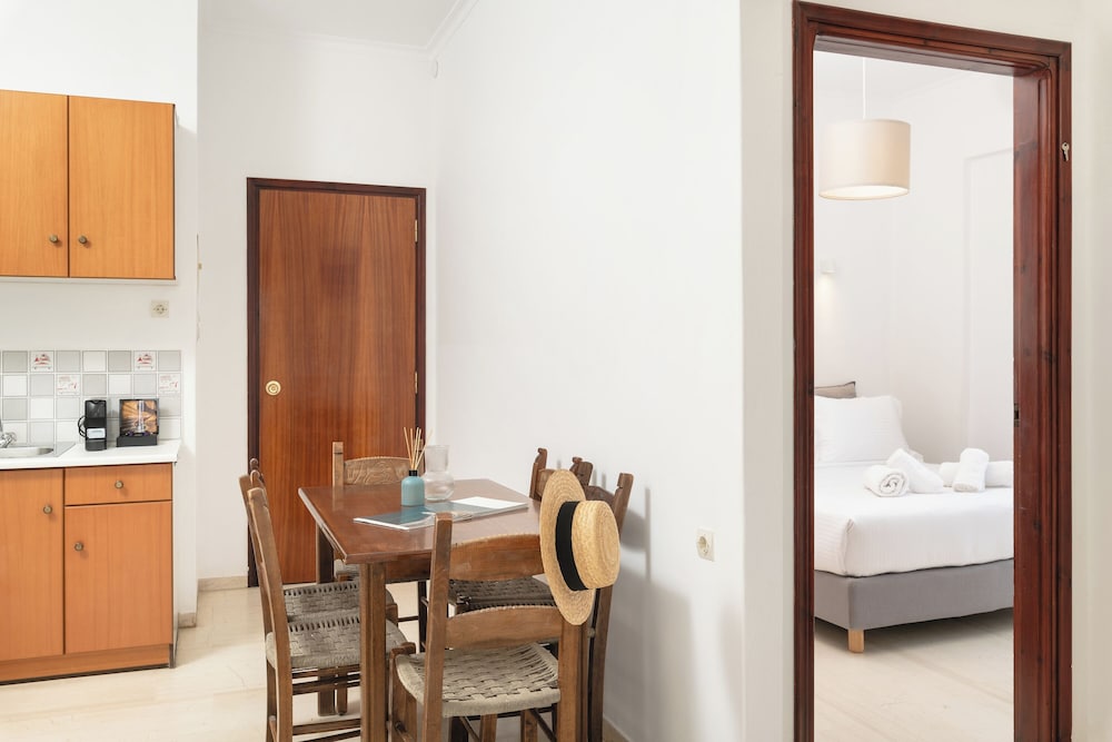 Thelesi Apartments 35/50