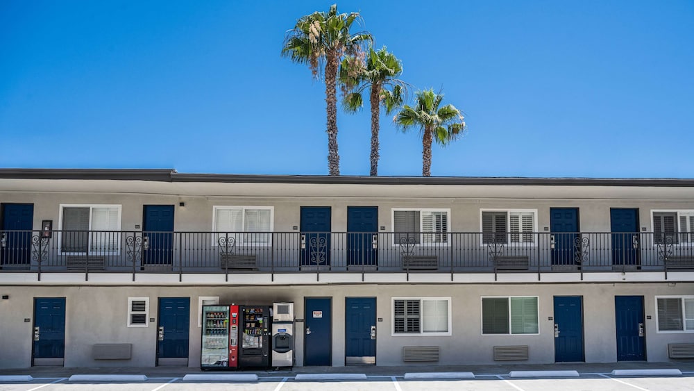 会议中心附近罗德威套房酒店(Motel6 Anaheim, CA - Convention Center) 图片4