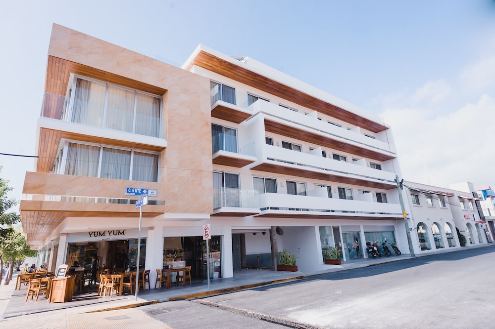 Antera Hotel and Residences in PLAYA DEL CARMEN