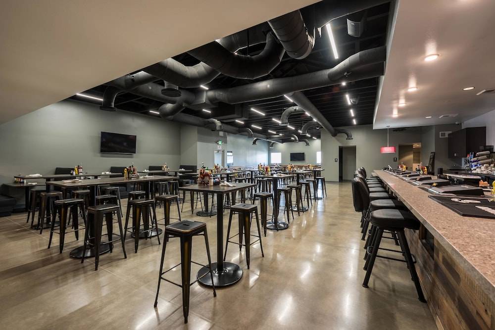 Studio6 Mccarran, NV - Sparks - Tahoe - Reno Industrial Center 34/49