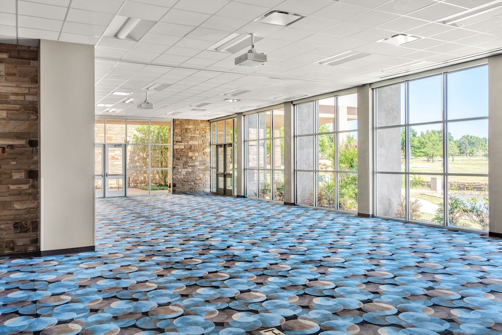 Delta Hotels by Marriott Midwest City at the Reed Conference Center 21/43