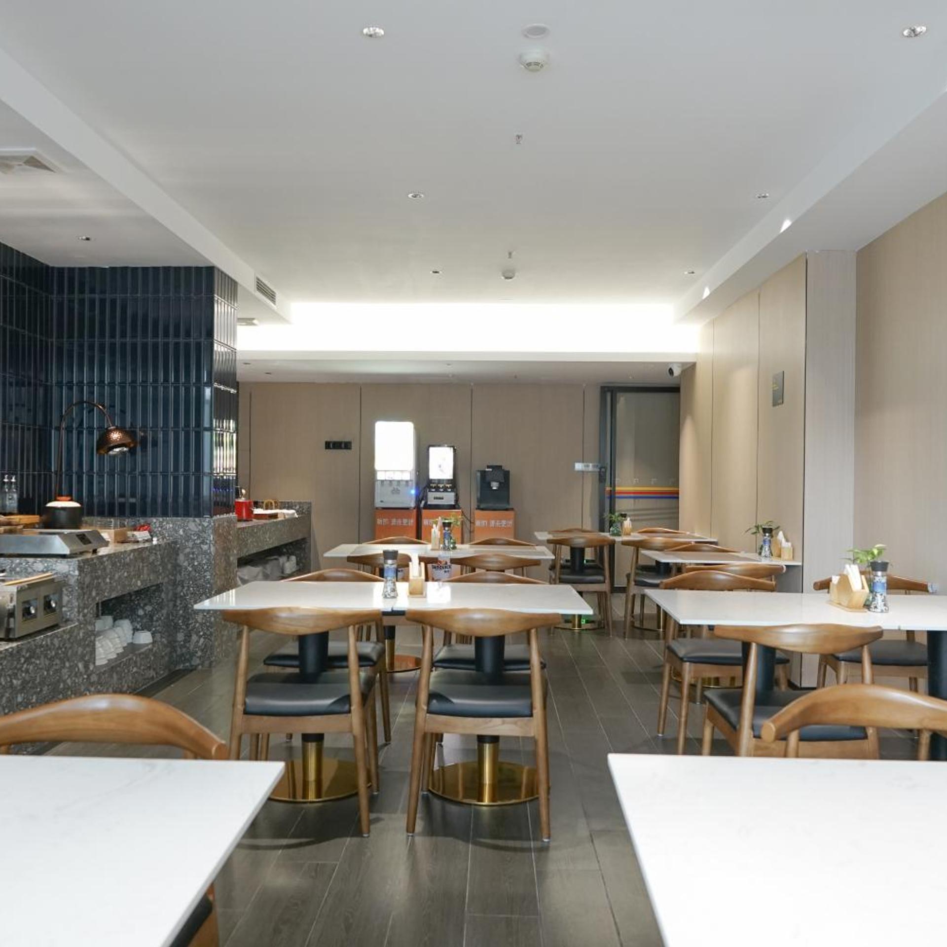 Paco Business Hotel Guangzhou Tianhe Coach Terminal Branch 54/68