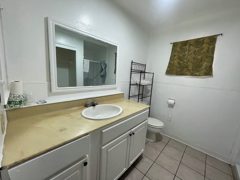Full Bed Non-Smoking، Oak Motel Modesto CA 7/7