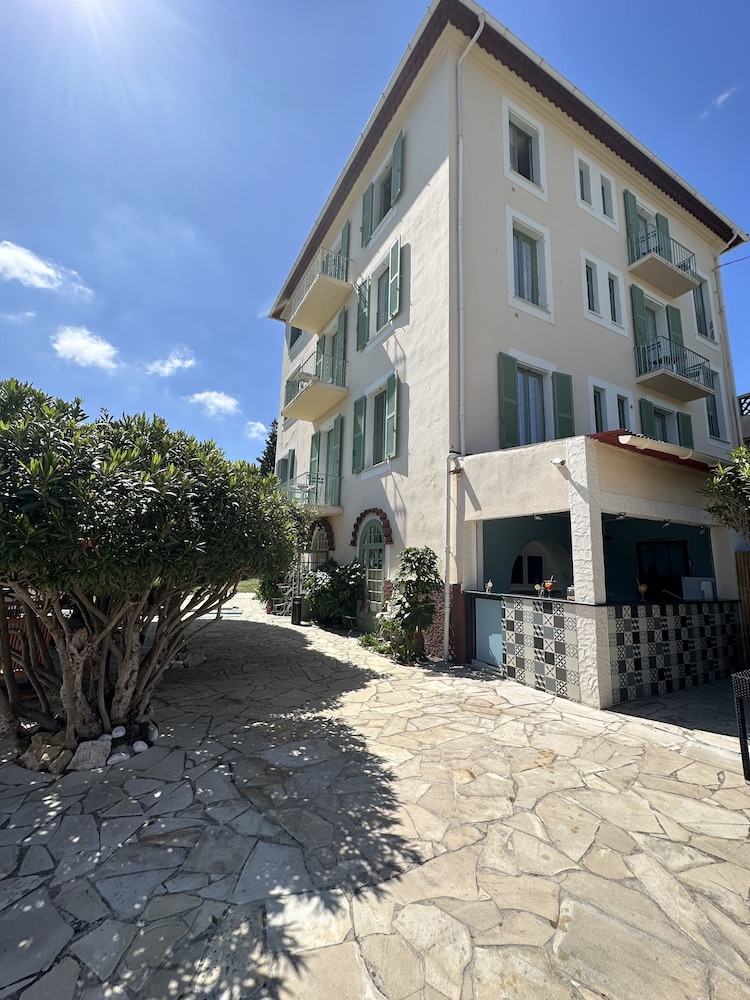 Hotel Miramar 56/69