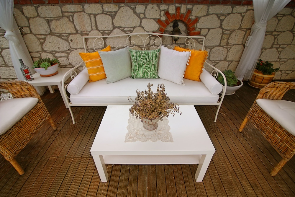 Kupina Butik Otel 72/84