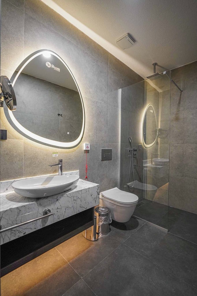 Byon Hotel Sile 40/44