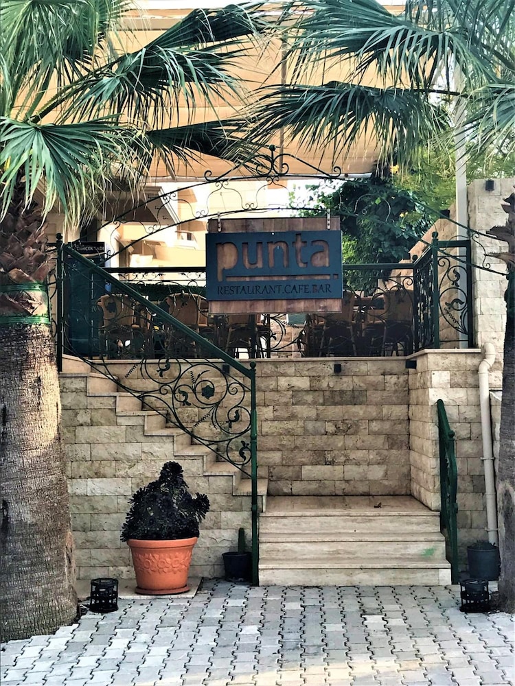 Lord Hotel in CESME